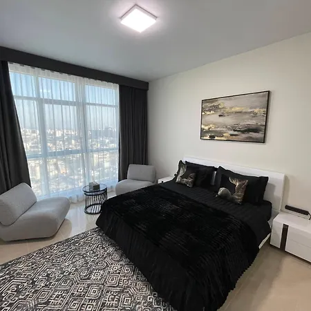Luxury Hotel Apartments - Ajman Corniche Uae Exterior photo