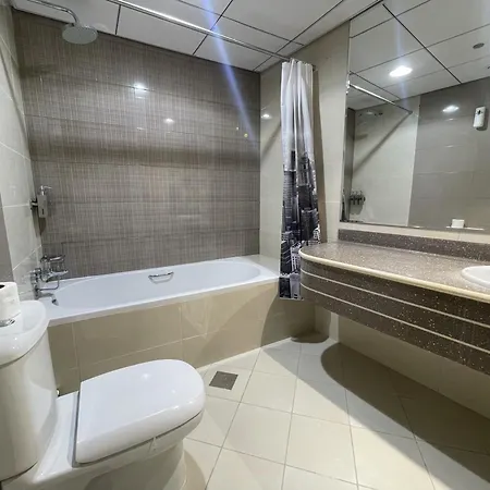 Luxury Hotel Apartments - Ajman Corniche Uae Exterior photo