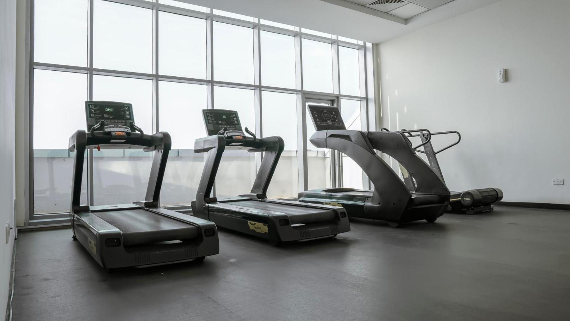 Luxury - Corniche Uae Apartment Ajman