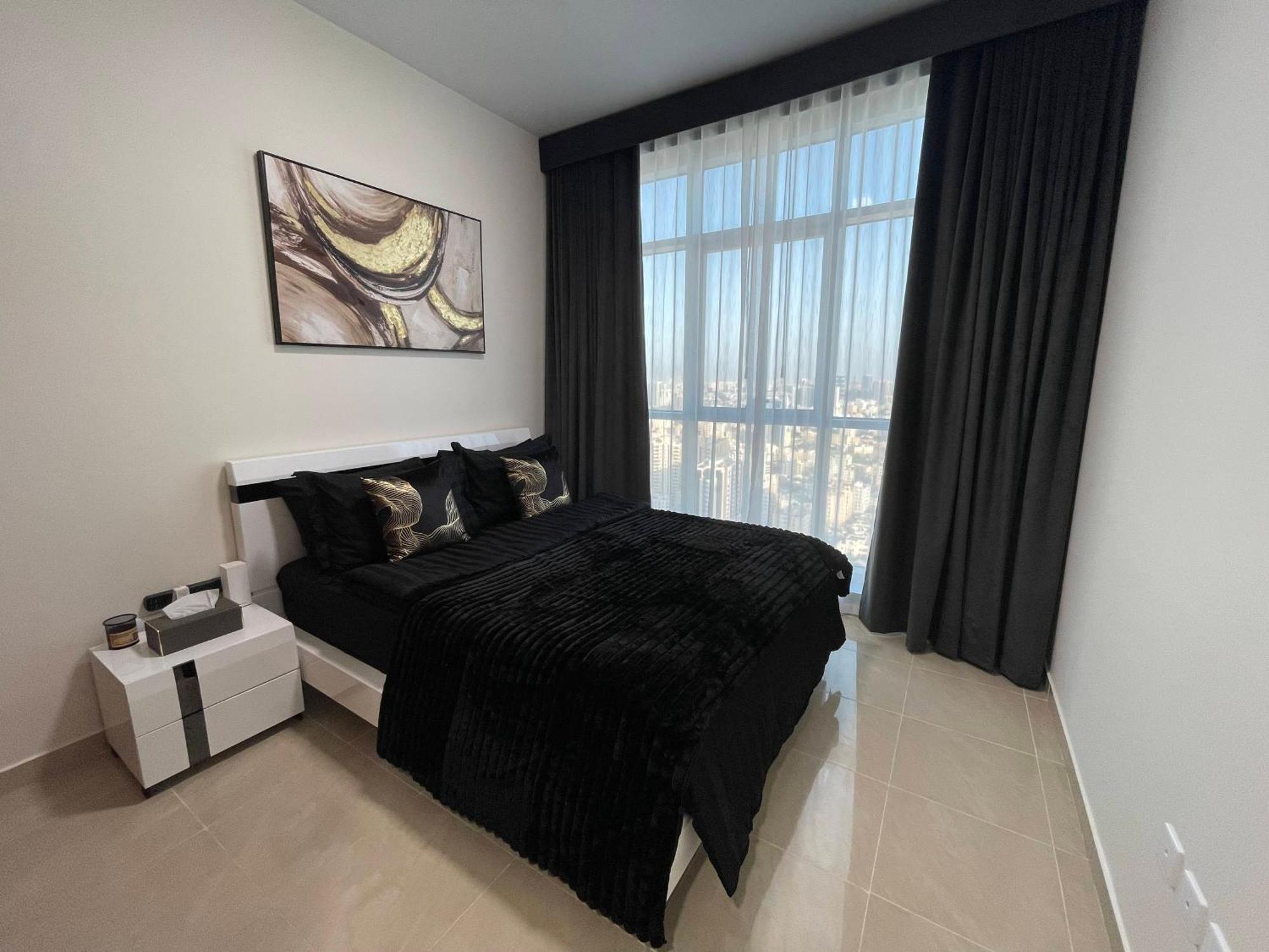 Luxury - Corniche Uae * Ajman