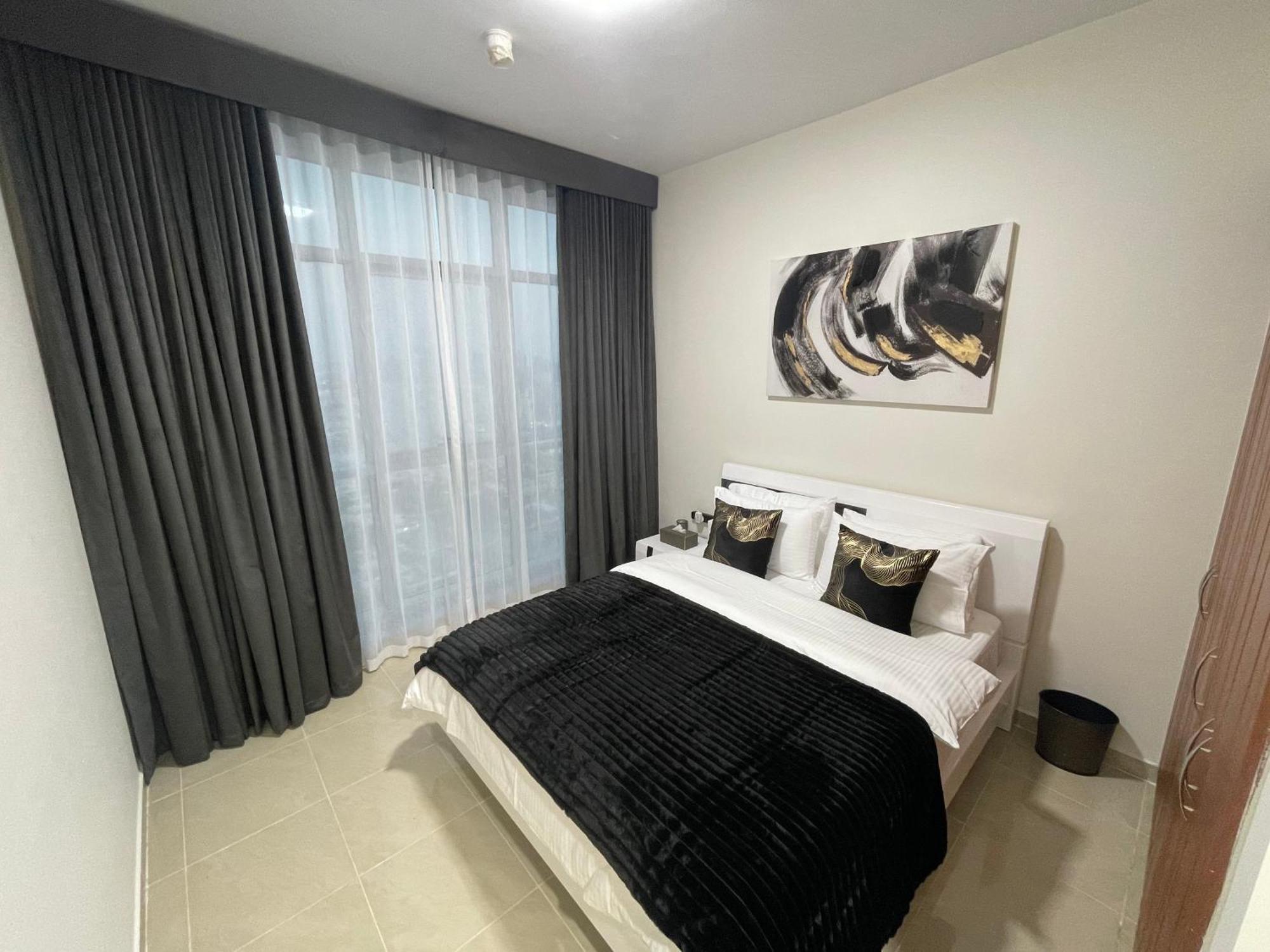 Apartment Luxury - Corniche Uae