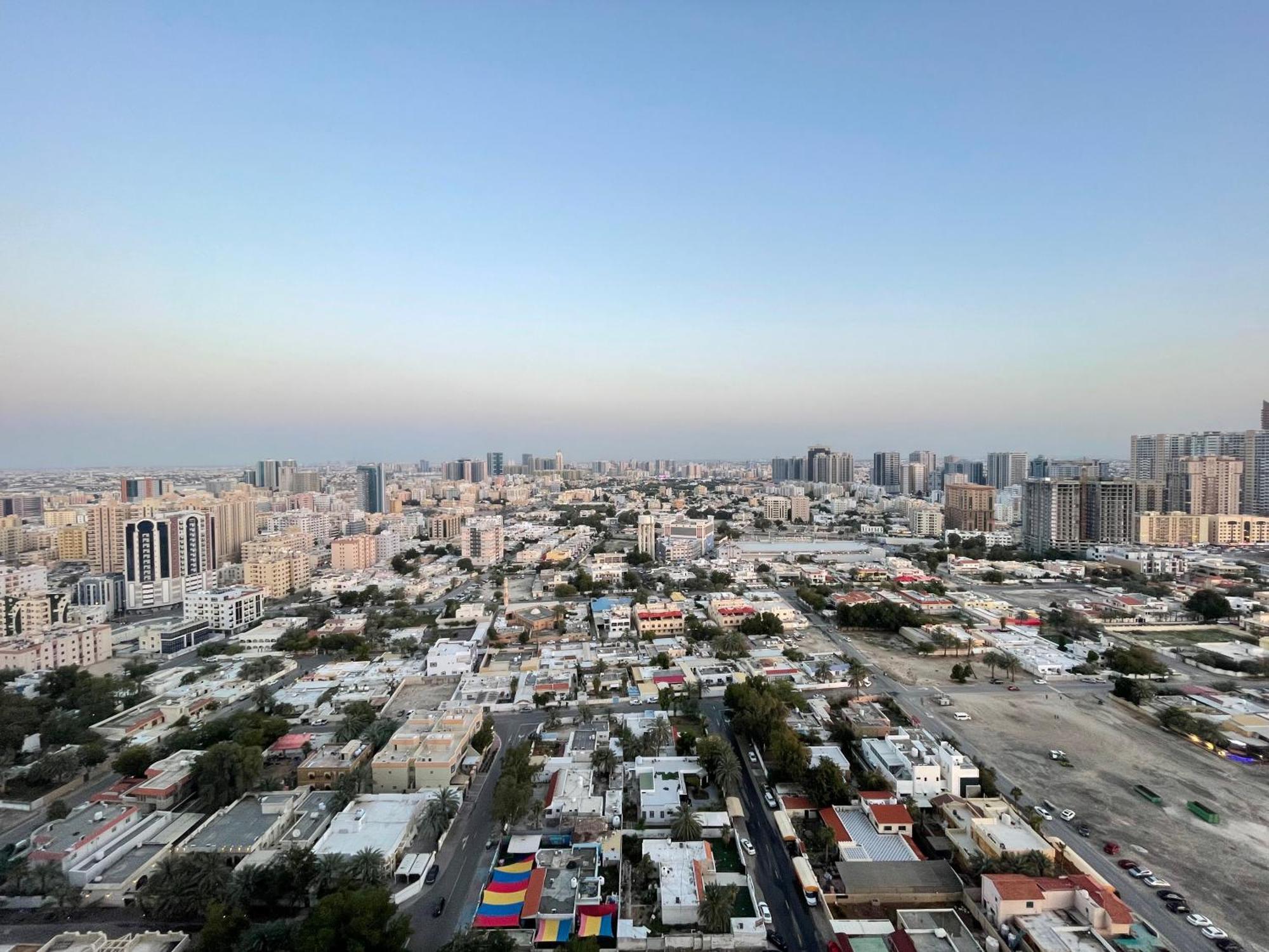 Luxury - Corniche Uae Ajman