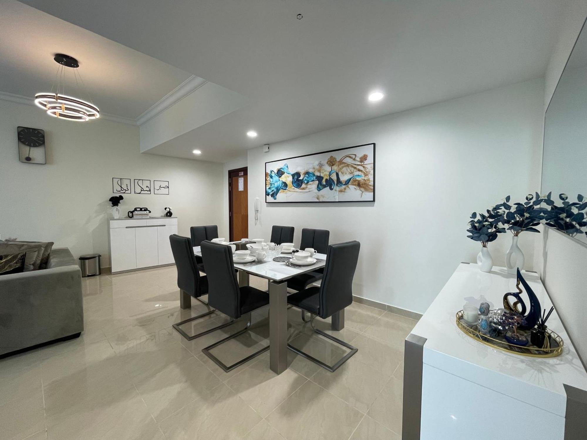 Apartment Luxury - Corniche Uae *